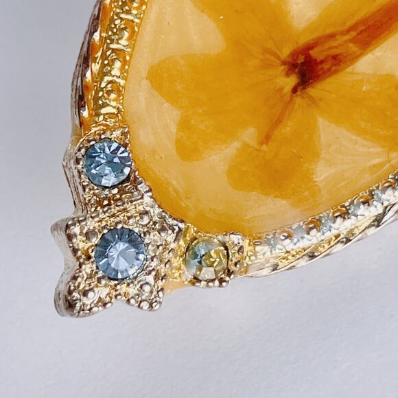 VTG 1950s Brooch Dried Flower Glass Rhinestones Lucite Navette Silver Tone Pin - Picture 3 of 11